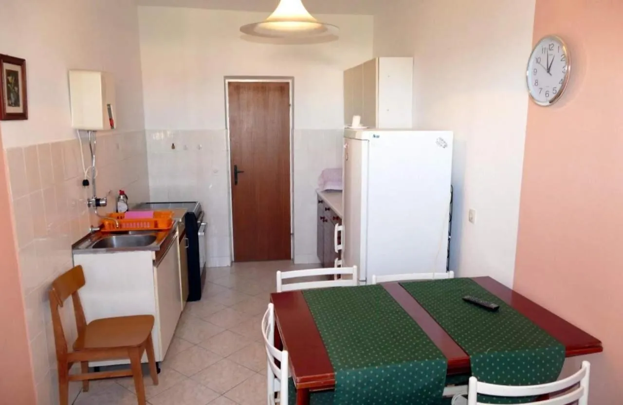 Apartments With A Parking Space Barbat, Rab - 23180 Rab Town